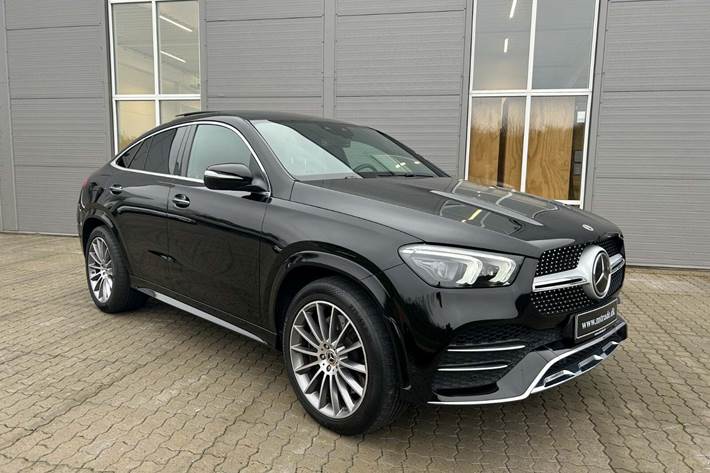 Sort Mercedes GLE350 de fra 2023