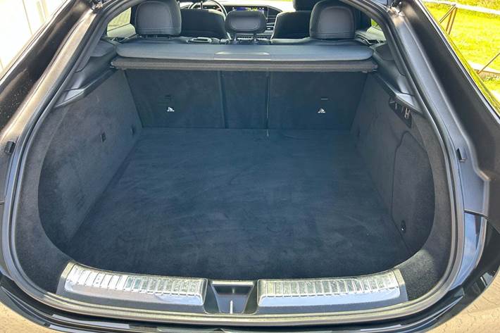 Sort Mercedes GLE350 de fra 2023