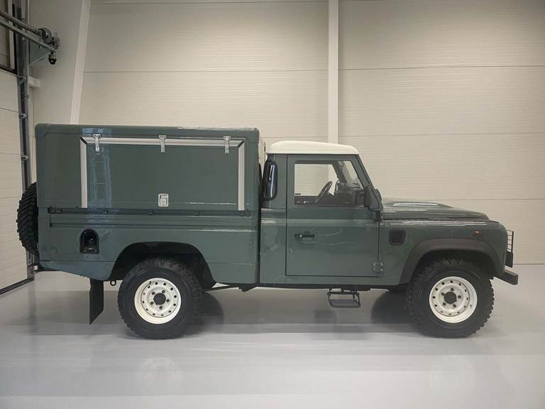 Land Rover Defender 110 2,4 Pick-up E