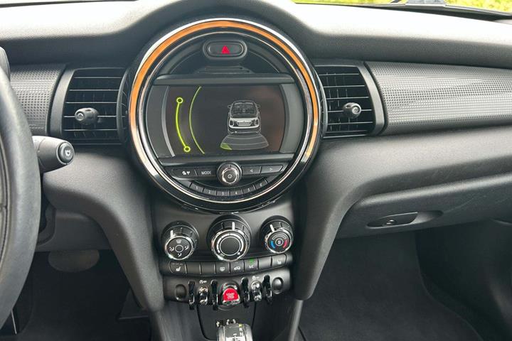 Sort Mini Cooper fra 2018