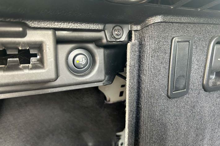 Sølv BMW 320d fra 2019