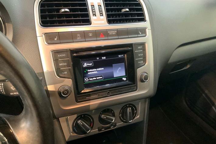 Hvid VW Polo fra 2016