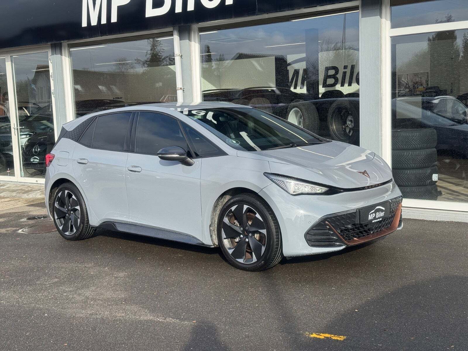 Cupra Born 58 e-Boost Dinamica Pack High