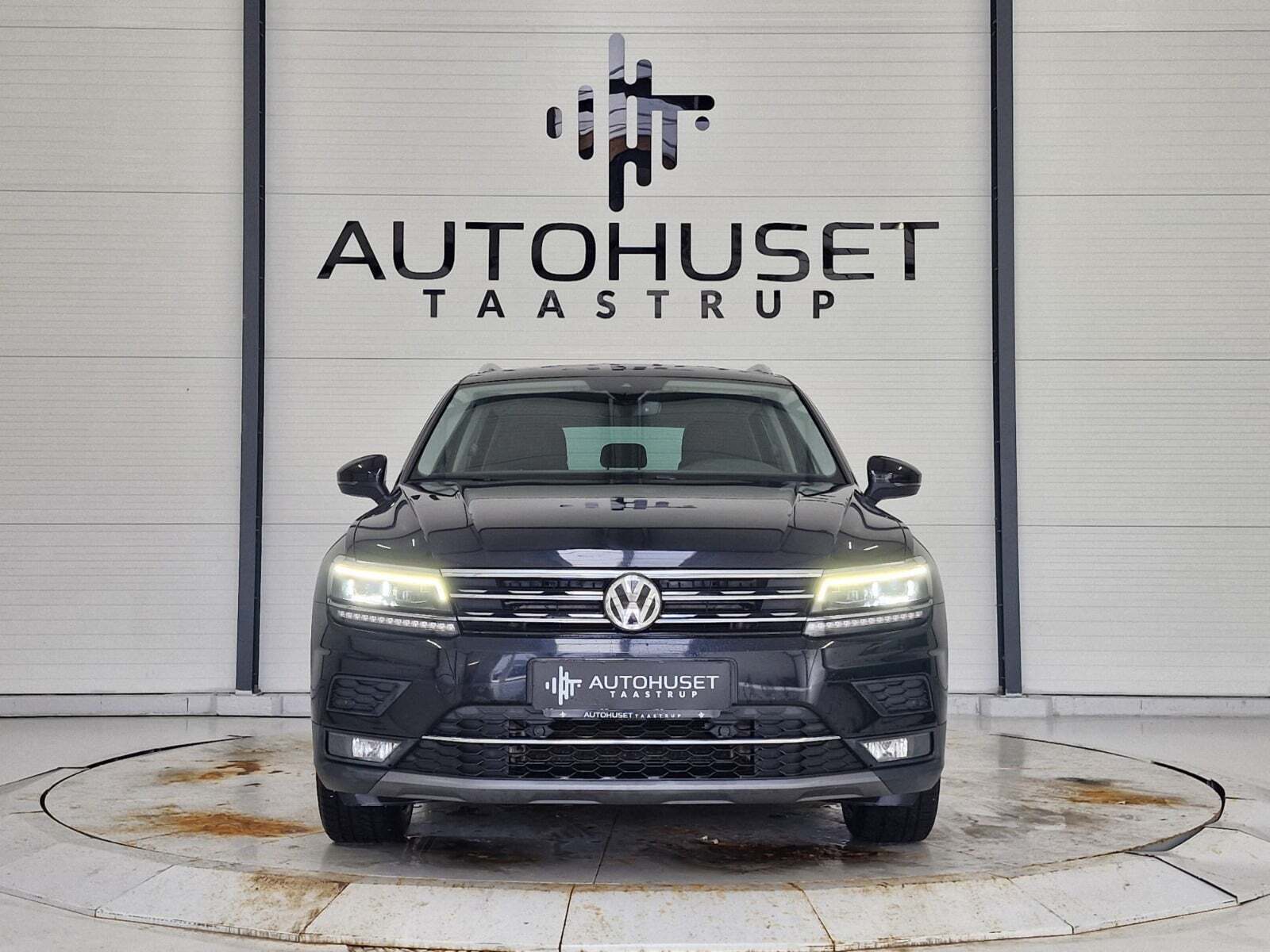 Sort VW Tiguan fra 2020