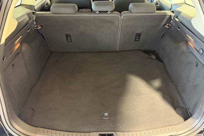 Sort Ford Focus fra 2017