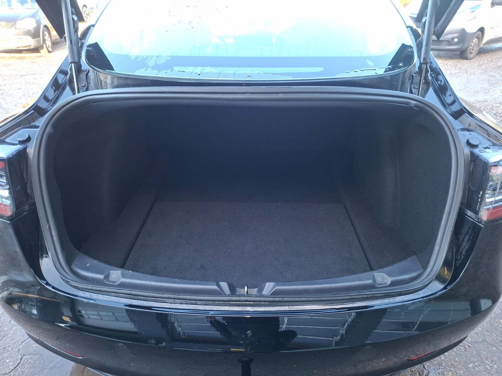 undefined Tesla Model 3 fra 2019