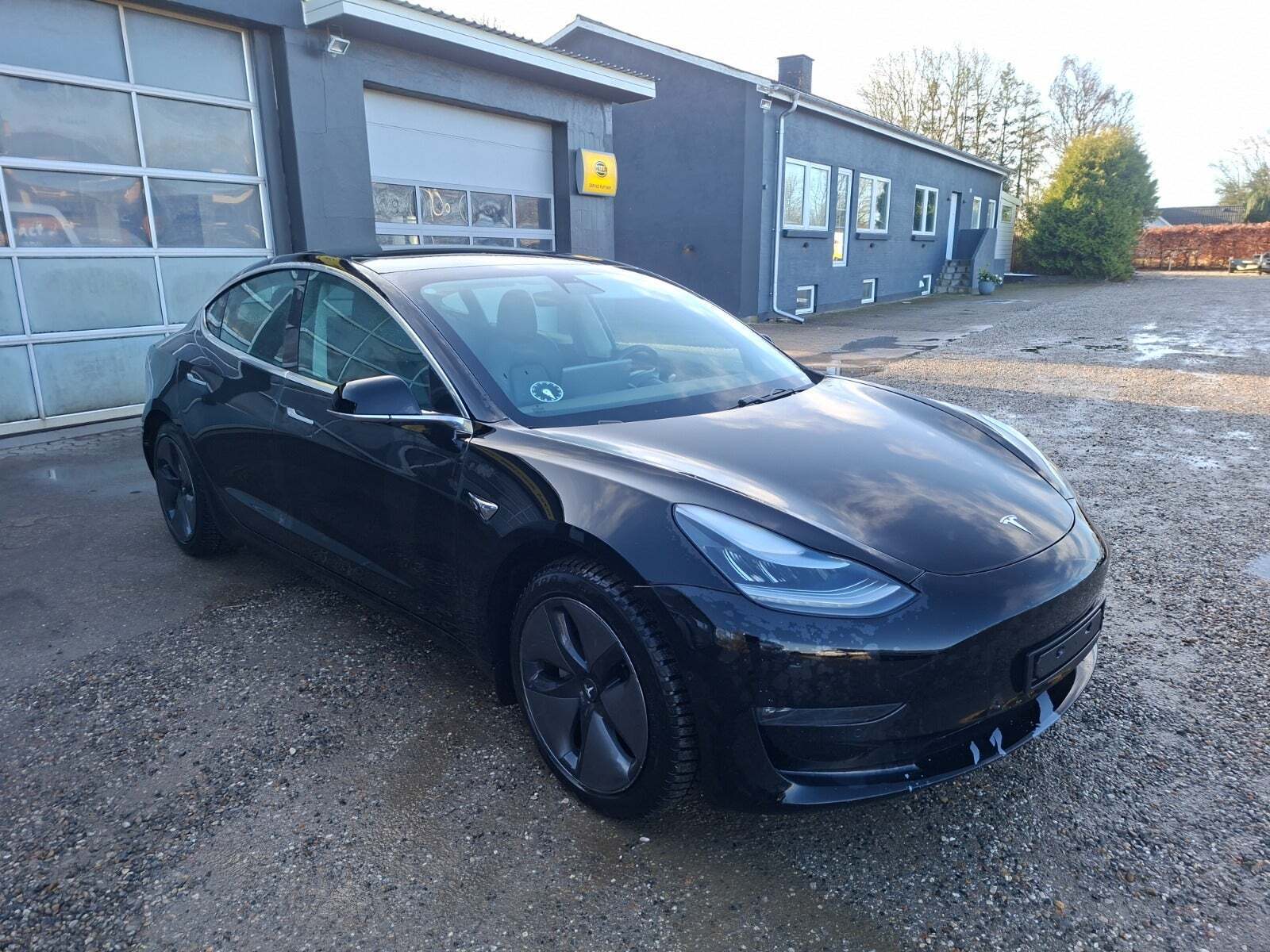 undefined Tesla Model 3 fra 2019