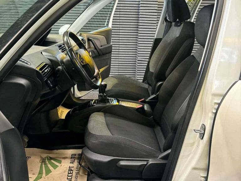 Citroën Grand C4 Picasso 1,2 PureTech 130 Attraction 7prs