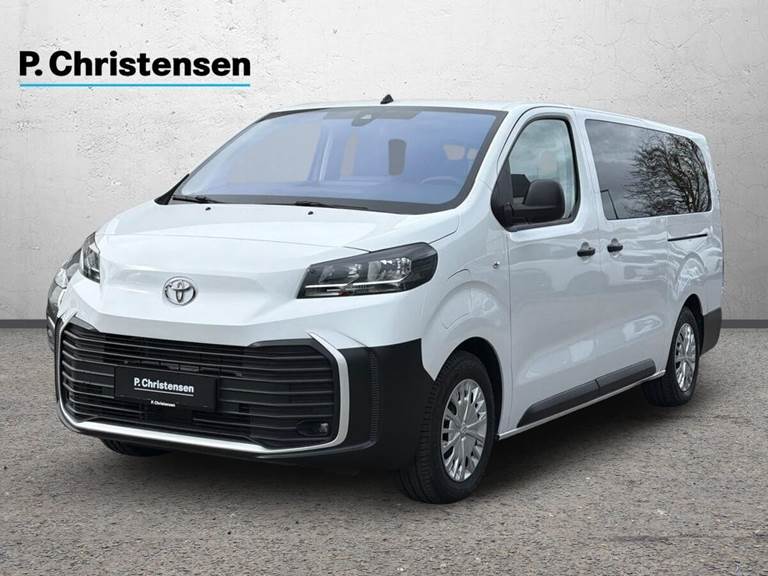 Toyota Proace Verso 75 Long Shuttle