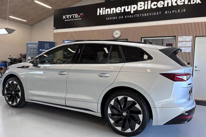 Sølv Skoda Enyaq fra 2024