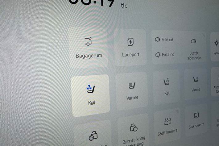 Sort Xpeng G6 fra 2024