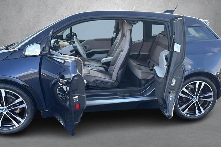 Blå BMW i3 fra 2022