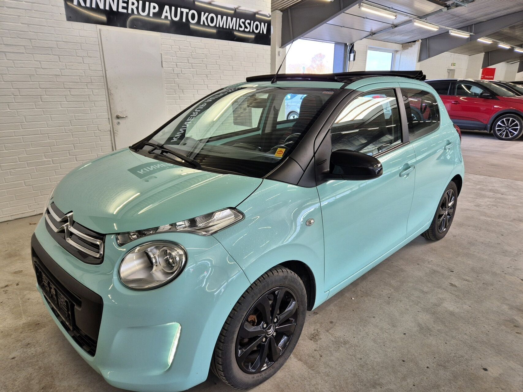 Citroën C1 1,0 VTi Airscape Iconic start/stop 68HK 5d