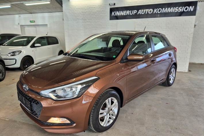 Bronze Hyundai i20 fra 2015