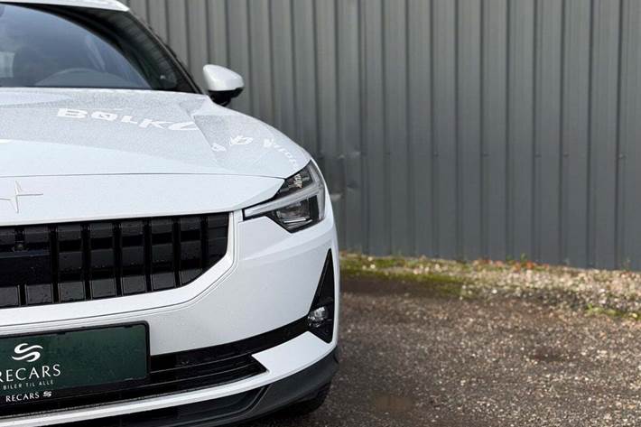 Hvid Polestar 2 fra 2023