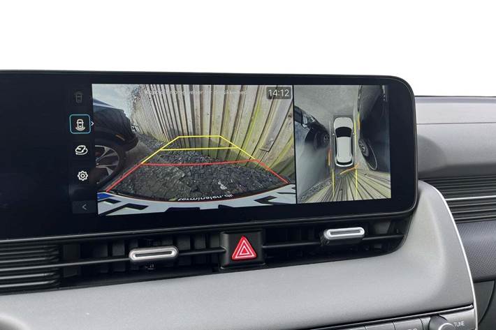 Grøn Hyundai Ioniq 5 fra 2025