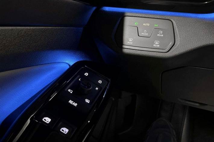 Hvid VW ID.4 fra 2021