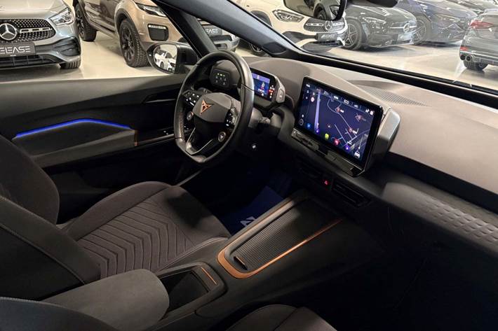 Sort Cupra Born fra 2024