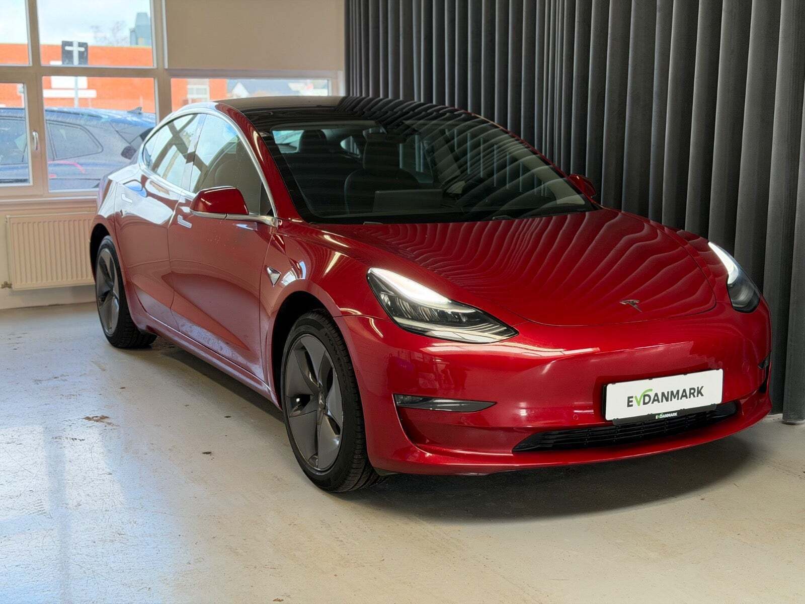Tesla Model 3 Standard Range+ RWD