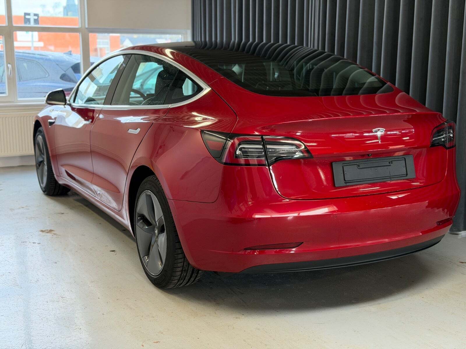 Tesla Model 3 Standard Range+ RWD