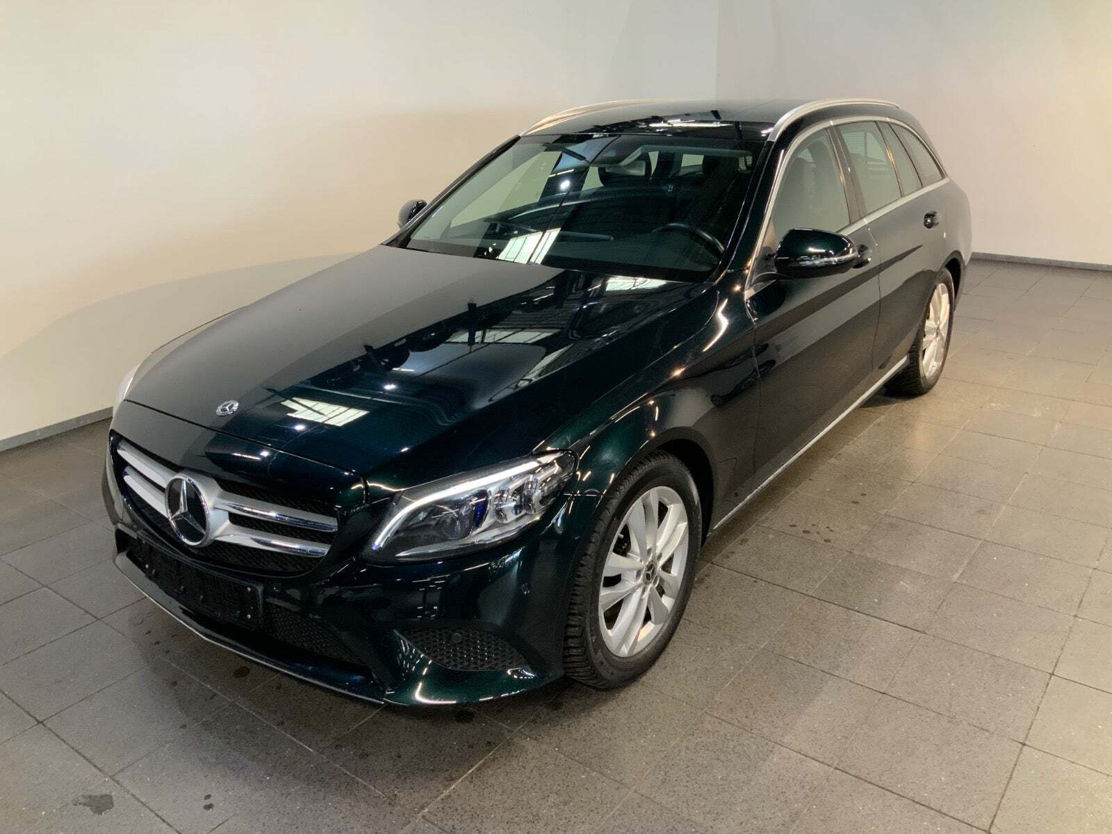 Mercedes C200 1,5 Advantage stc. aut.