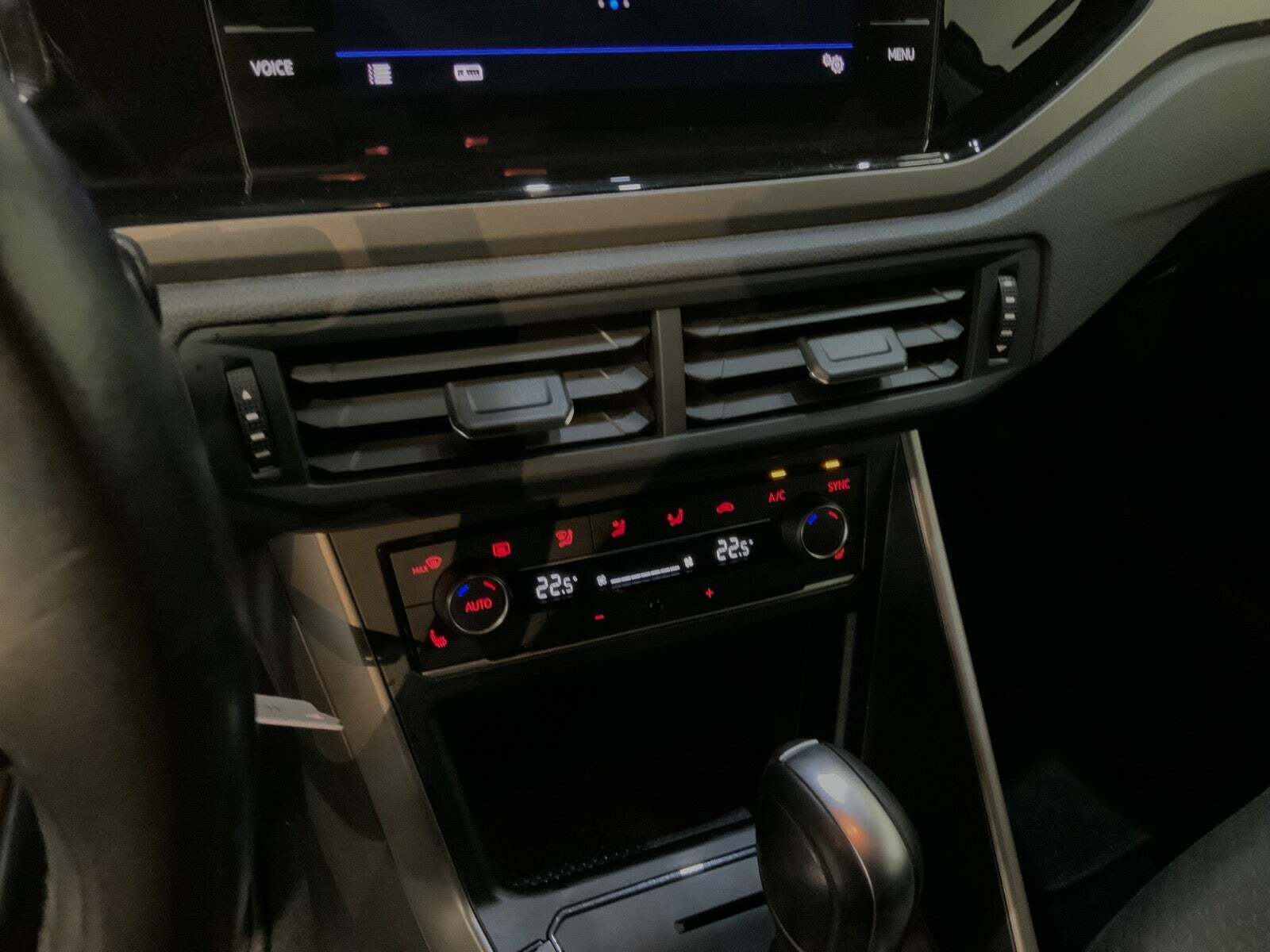 Grå VW Polo fra 2020