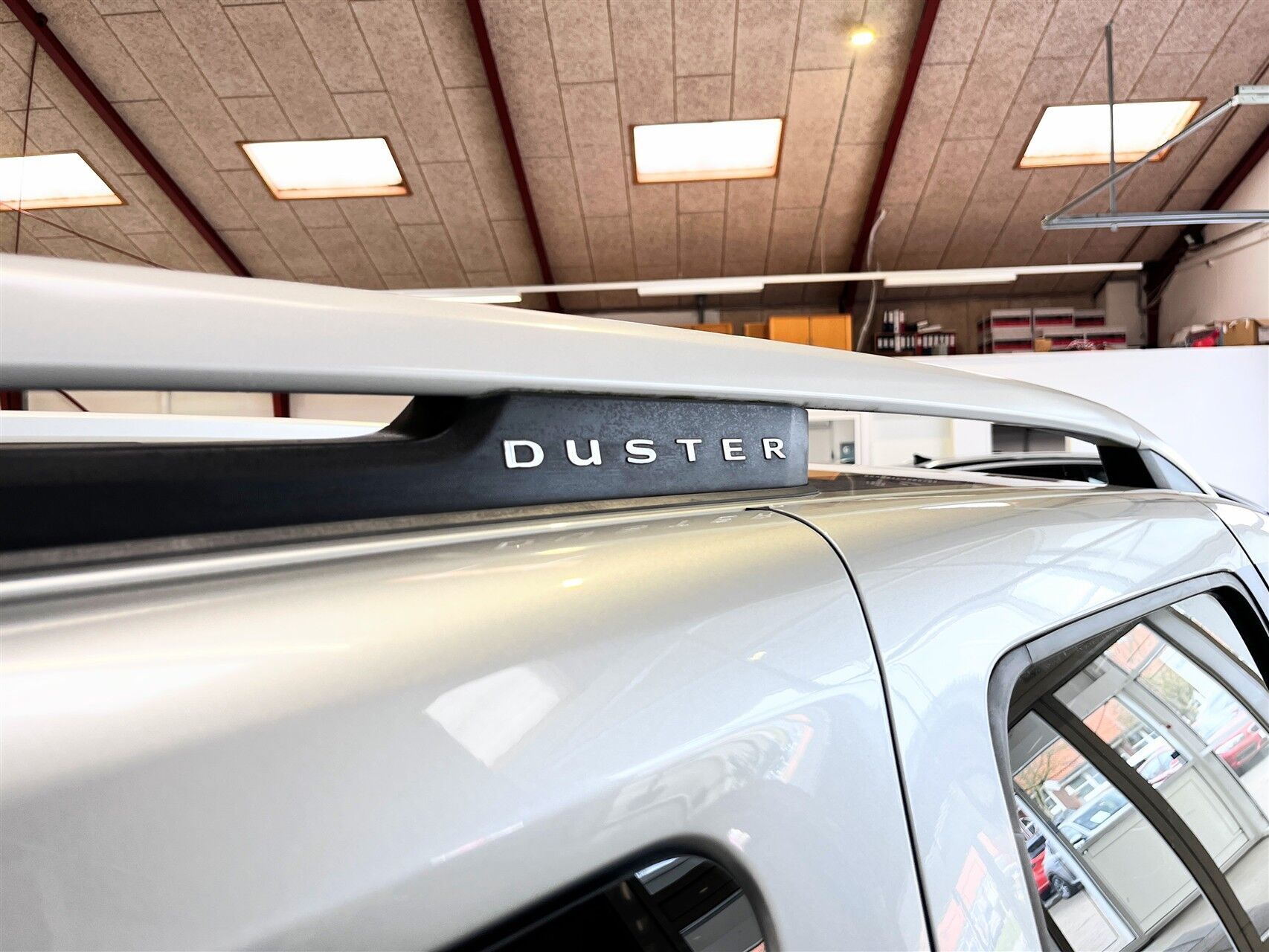 Sølv Dacia Duster fra 2021