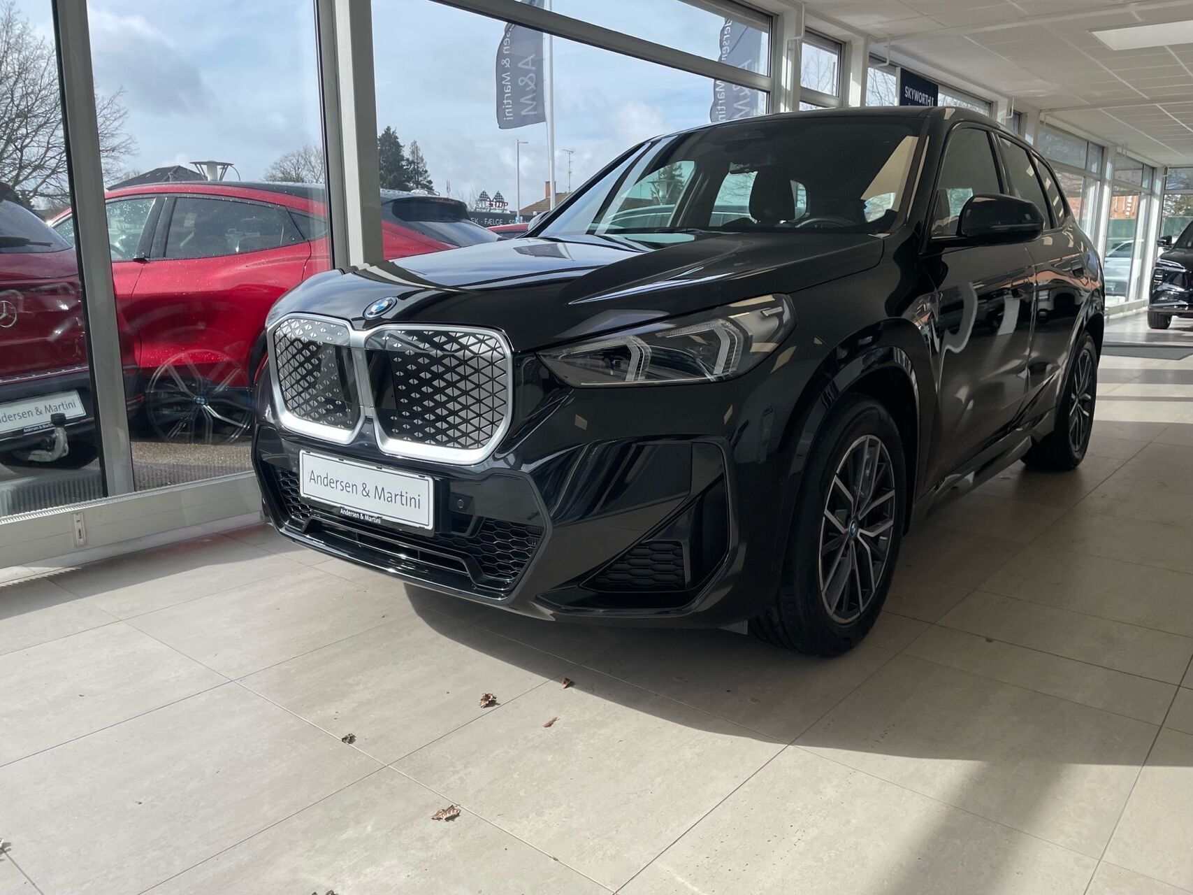 BMW iX1 xDrive30 EL M-Sport 4x4 313HK 5d Aut.