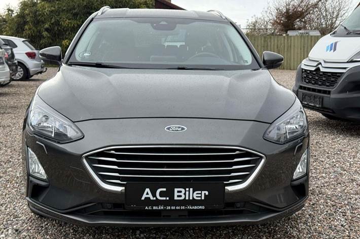 Sort Ford Focus fra 2020
