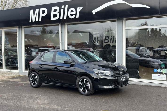 Sort Opel Corsa-e fra 2024