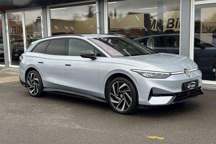 Sølv VW ID.7 fra 2025