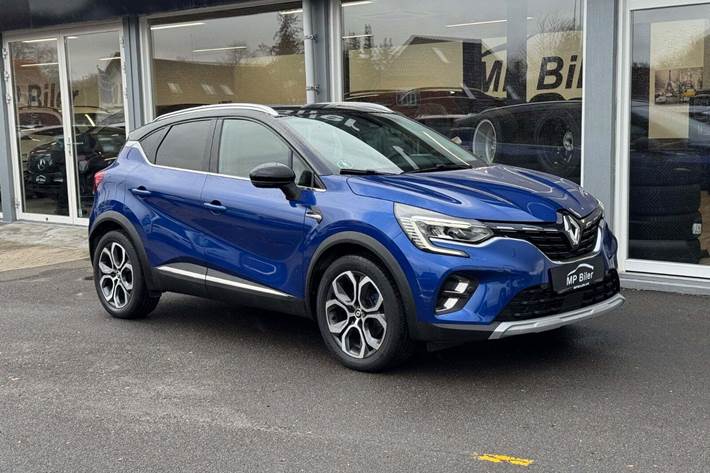 Blå Renault Captur fra 2022