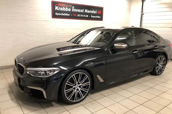 Sort BMW M550i fra 2017