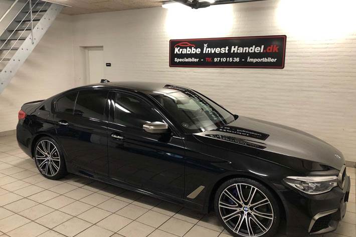 Sort BMW M550i fra 2017