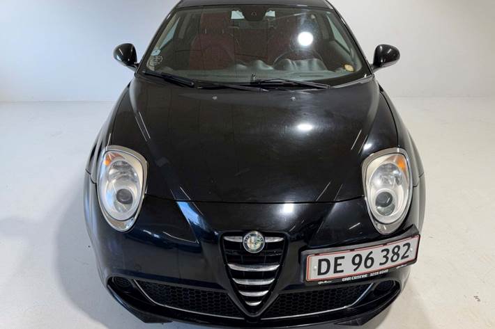 Sort Alfa Romeo MiTo fra 2009