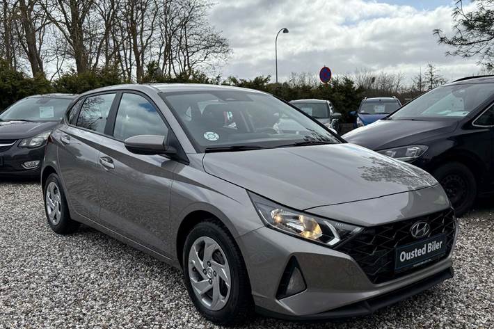 undefined Hyundai i20 fra 2022 set udefra