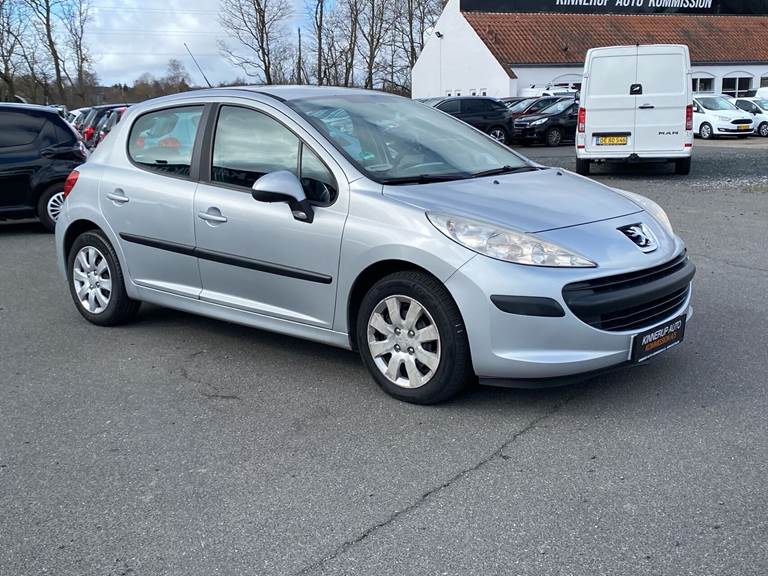 Peugeot 207 1,6 HDI XR Plus 90HK 5d