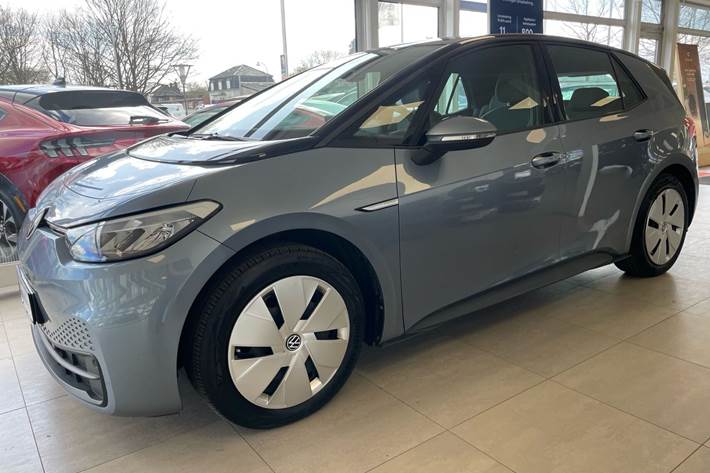 Blå VW ID.3 fra 2021