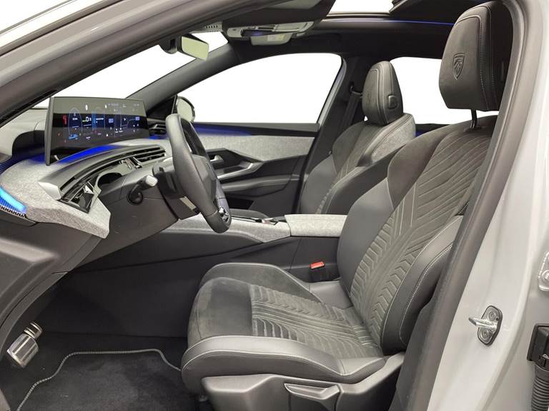 Peugeot e-5008 EL GT Pack 210HK 5d Aut.