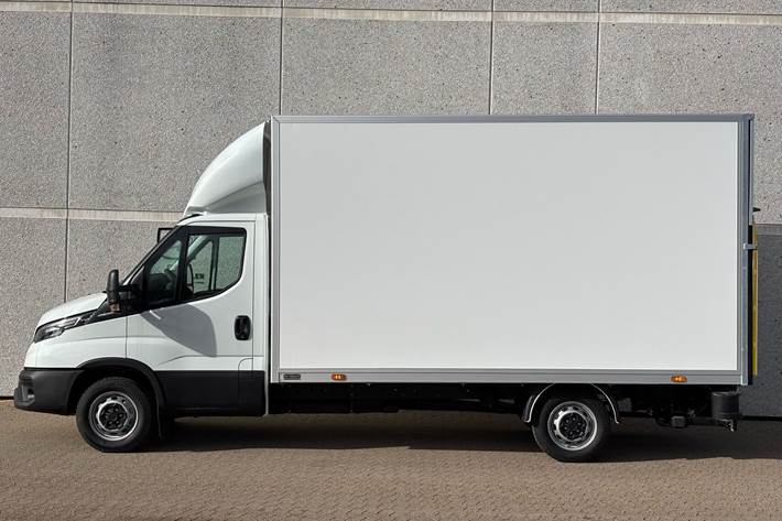 Hvid Iveco Daily fra 2026