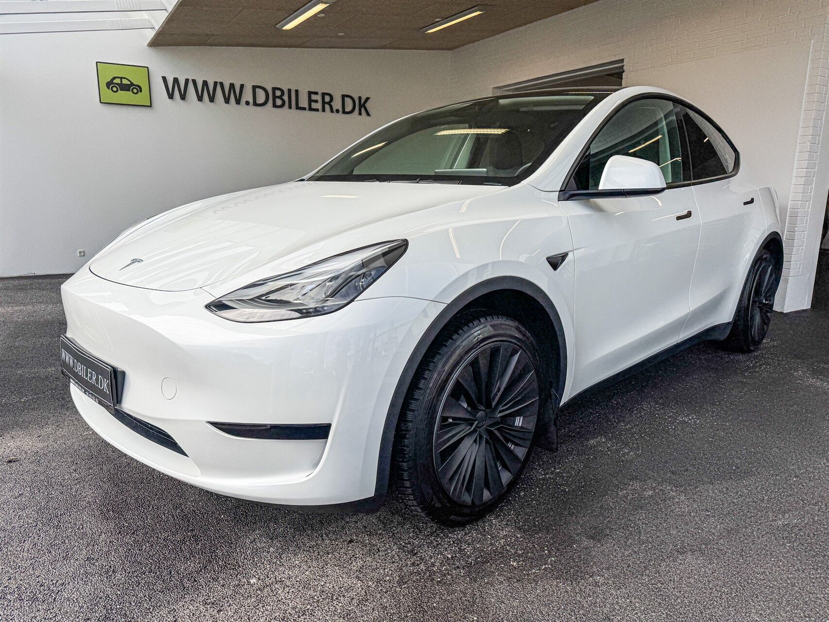 Tesla Model Y EL RWD 299HK 5d Aut.