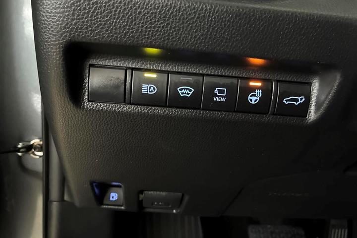 Grå Toyota RAV4 Plug-in fra 2022