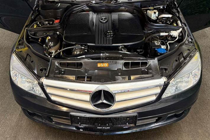 undefined Mercedes C200 fra 2011