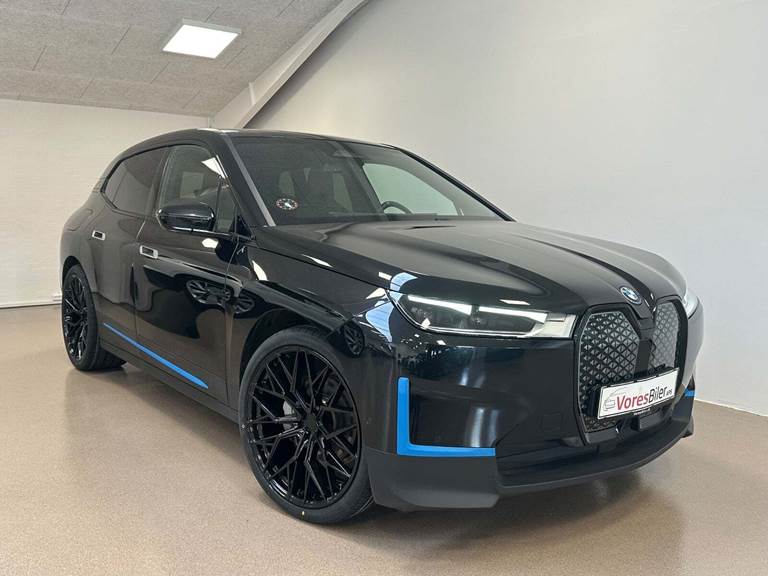 BMW iX xDrive40
