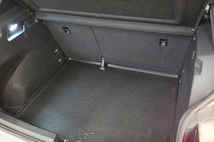 Grå Cupra Born fra 2022