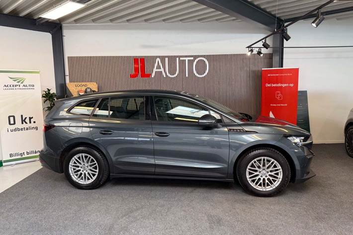 Sort Skoda Enyaq fra 2022