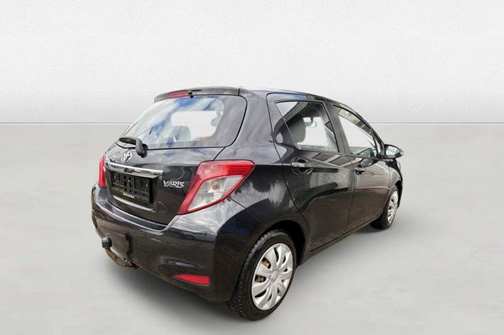 undefined Toyota Yaris fra 2012