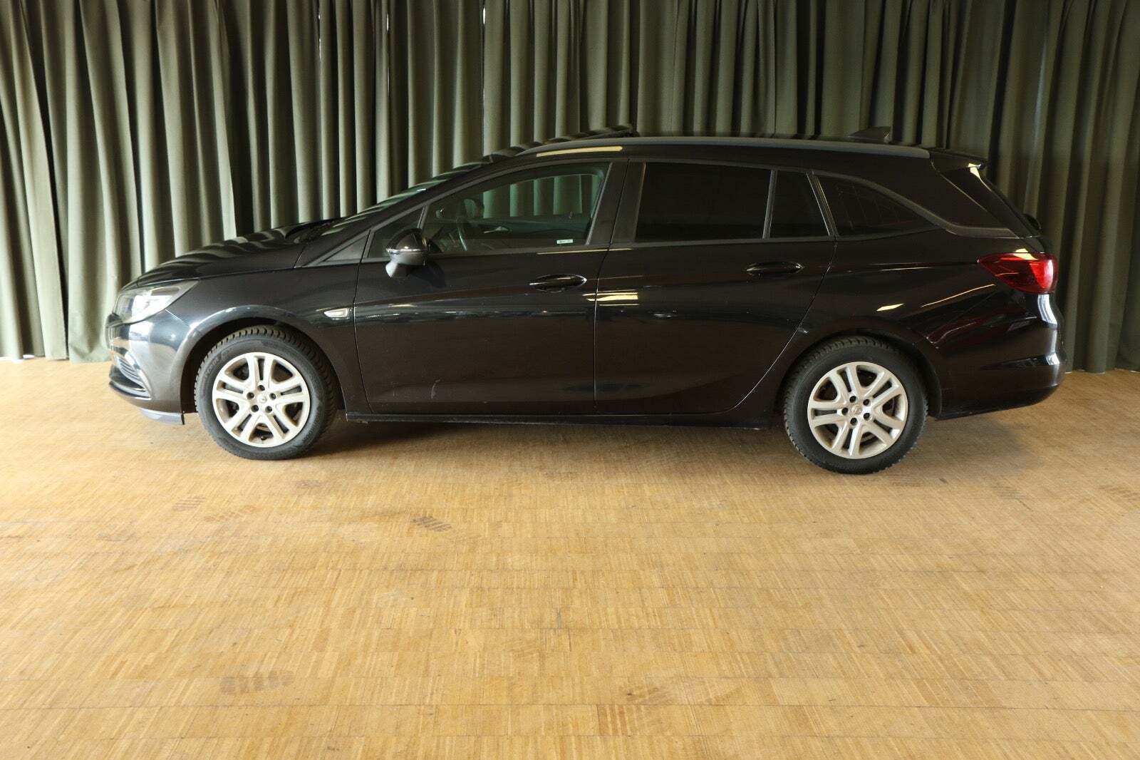 Opel Astra 1,6 CDTi 136 Innovation Sports Tourer aut.