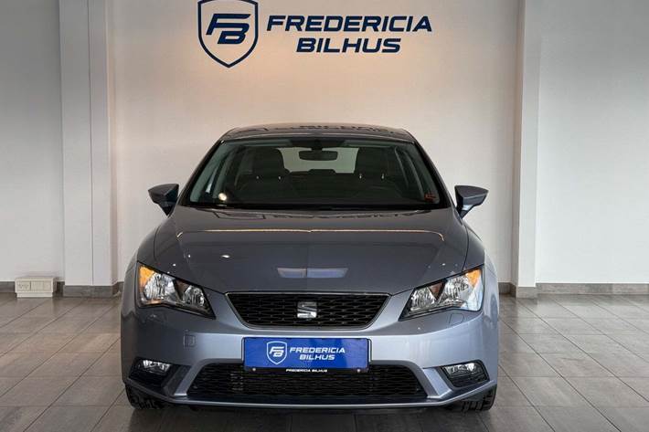 Grå Seat Leon fra 2016