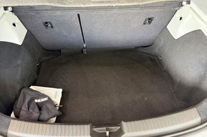 Grå Seat Leon fra 2016